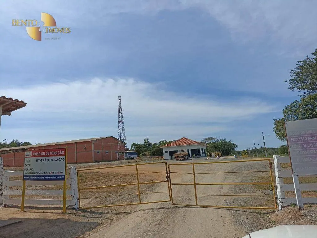 Fazenda à venda de 6.401 ha em Planalto da Serra, MT, Brasil