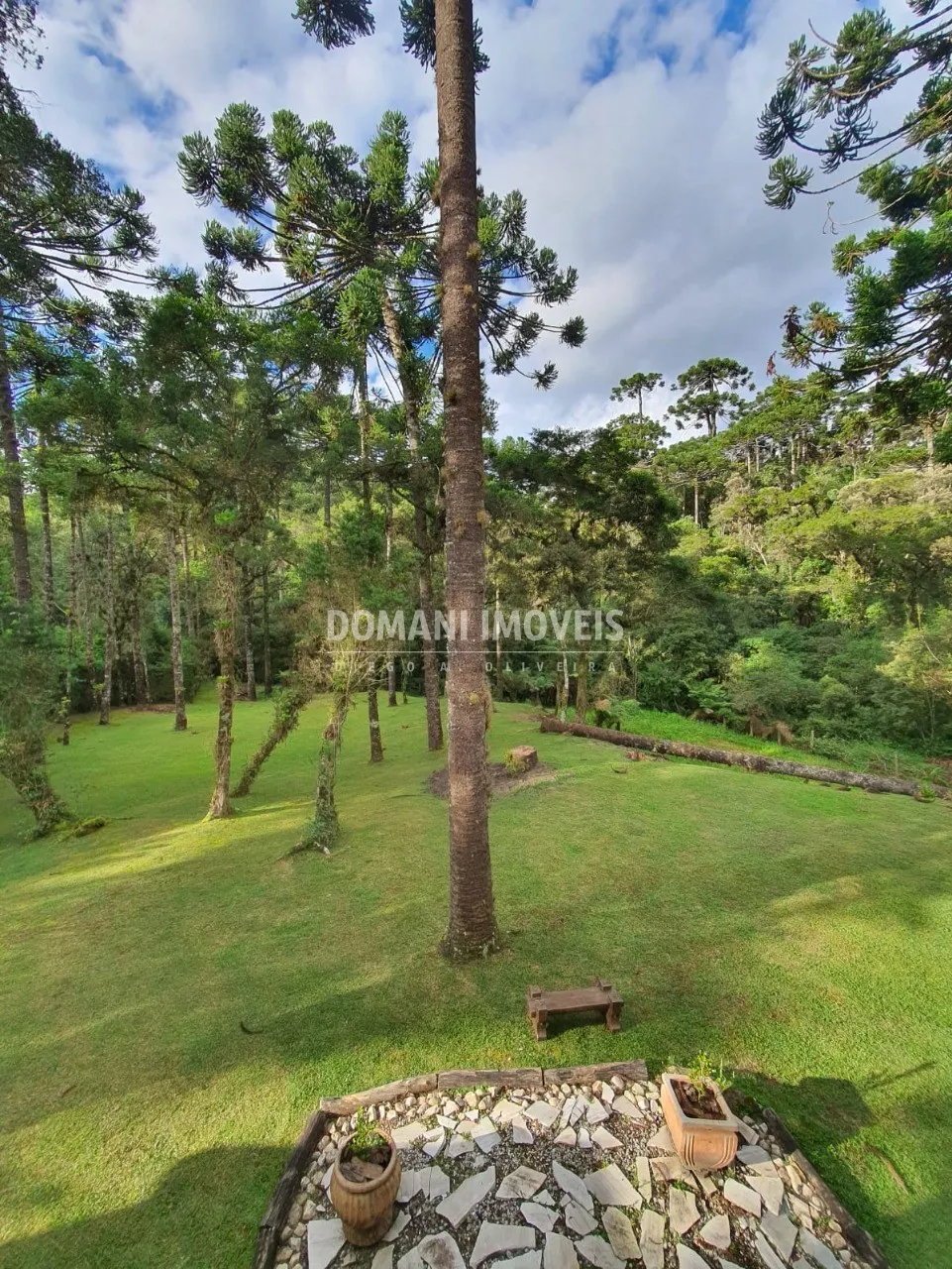 Casa à venda de 5.310 m² em Campos do Jordão, SP, Brasil