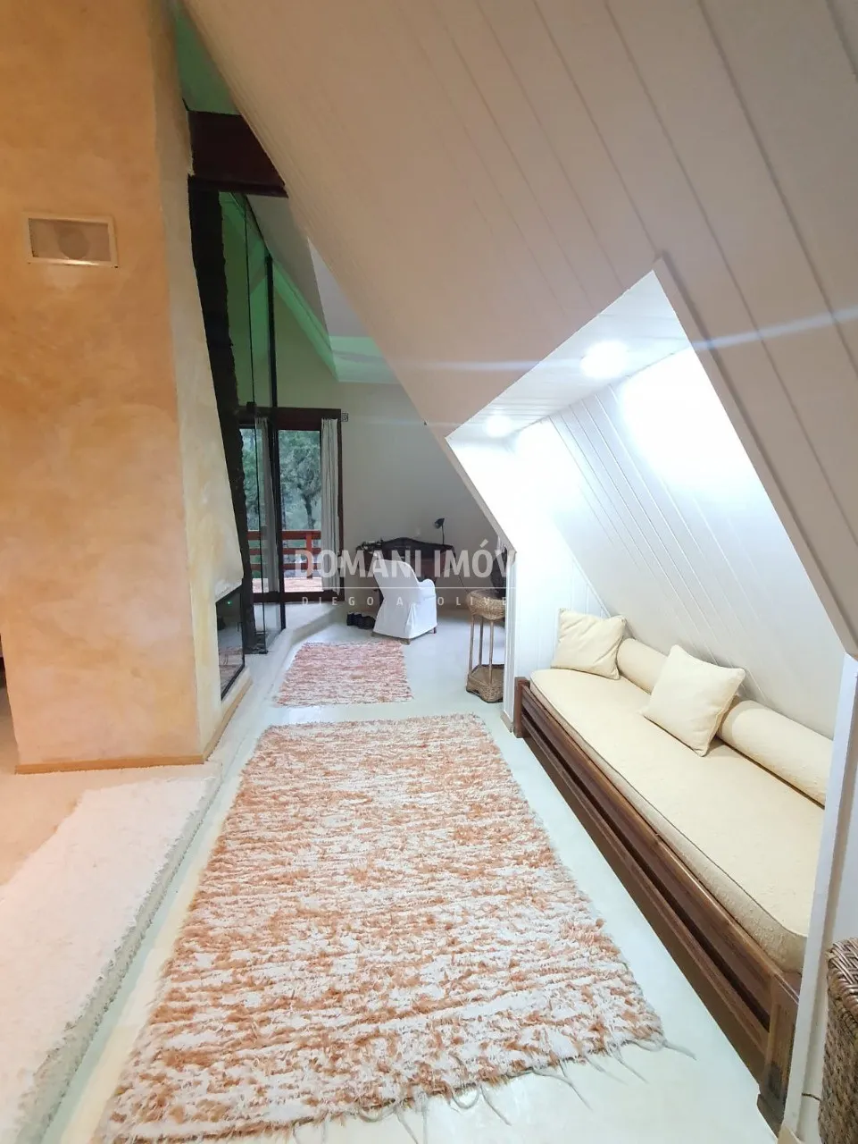 Casa à venda de 5.310 m² em Campos do Jordão, SP, Brasil