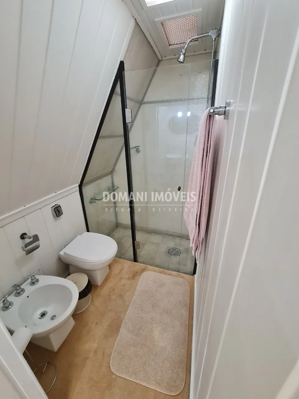 Casa à venda de 5.310 m² em Campos do Jordão, SP, Brasil