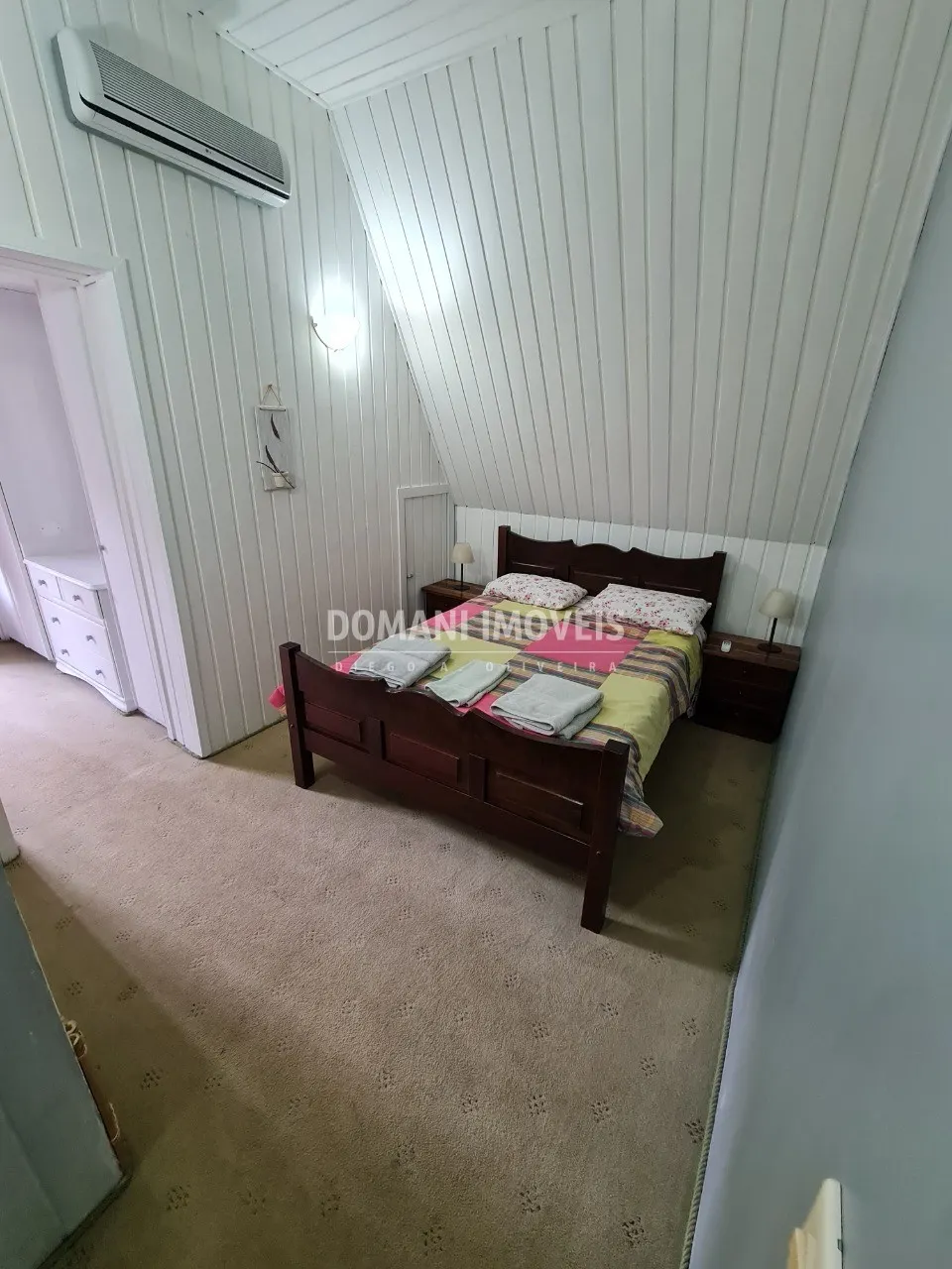 Casa à venda de 5.310 m² em Campos do Jordão, SP, Brasil