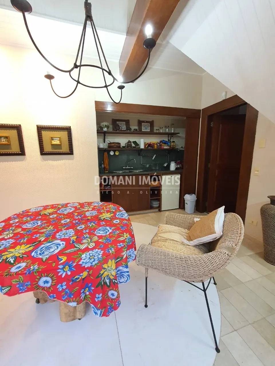Casa à venda de 5.310 m² em Campos do Jordão, SP, Brasil