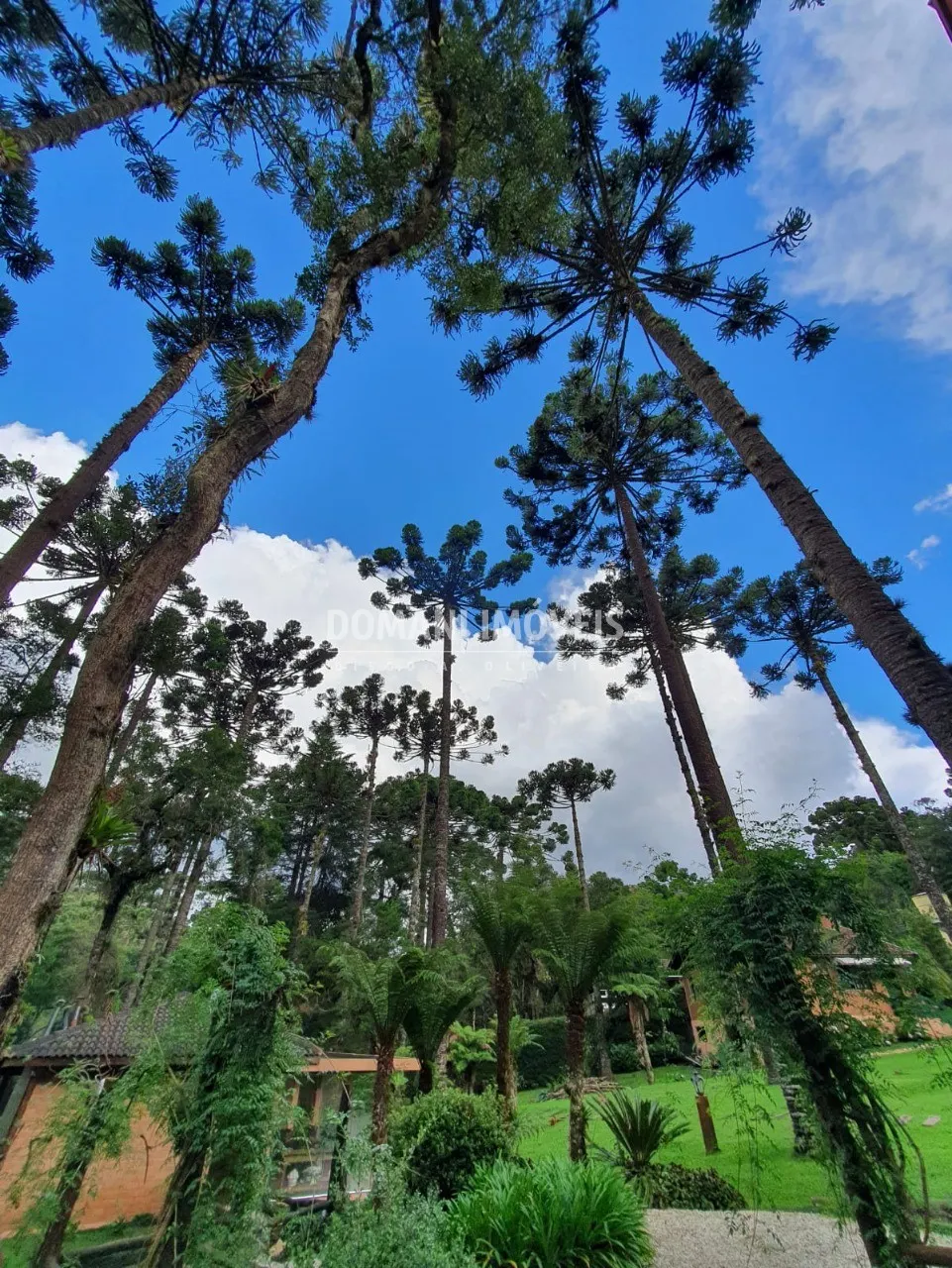 Casa à venda de 5.310 m² em Campos do Jordão, SP, Brasil