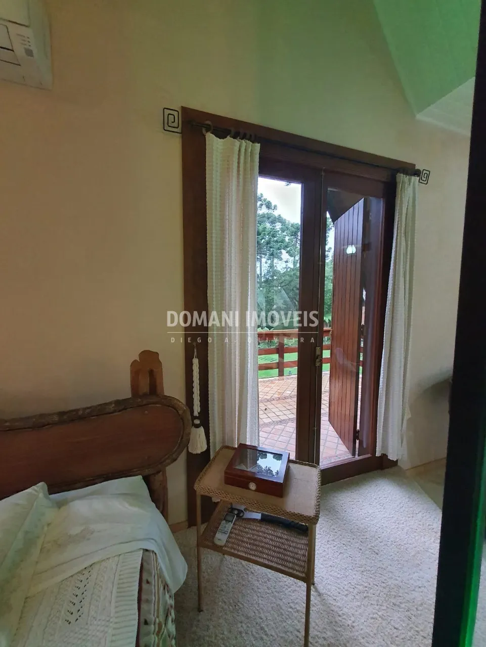Casa à venda de 5.310 m² em Campos do Jordão, SP, Brasil