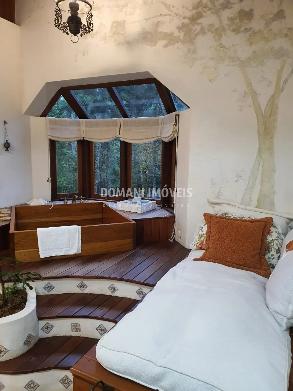 Casa à venda de 5.310 m² em Campos do Jordão, SP, Brasil