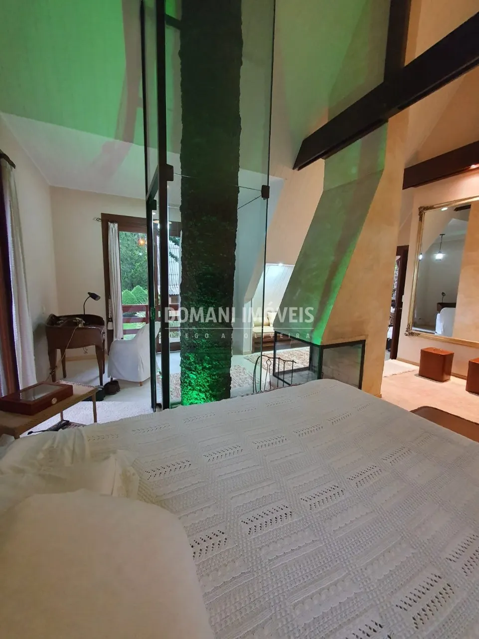 Casa à venda de 5.310 m² em Campos do Jordão, SP, Brasil
