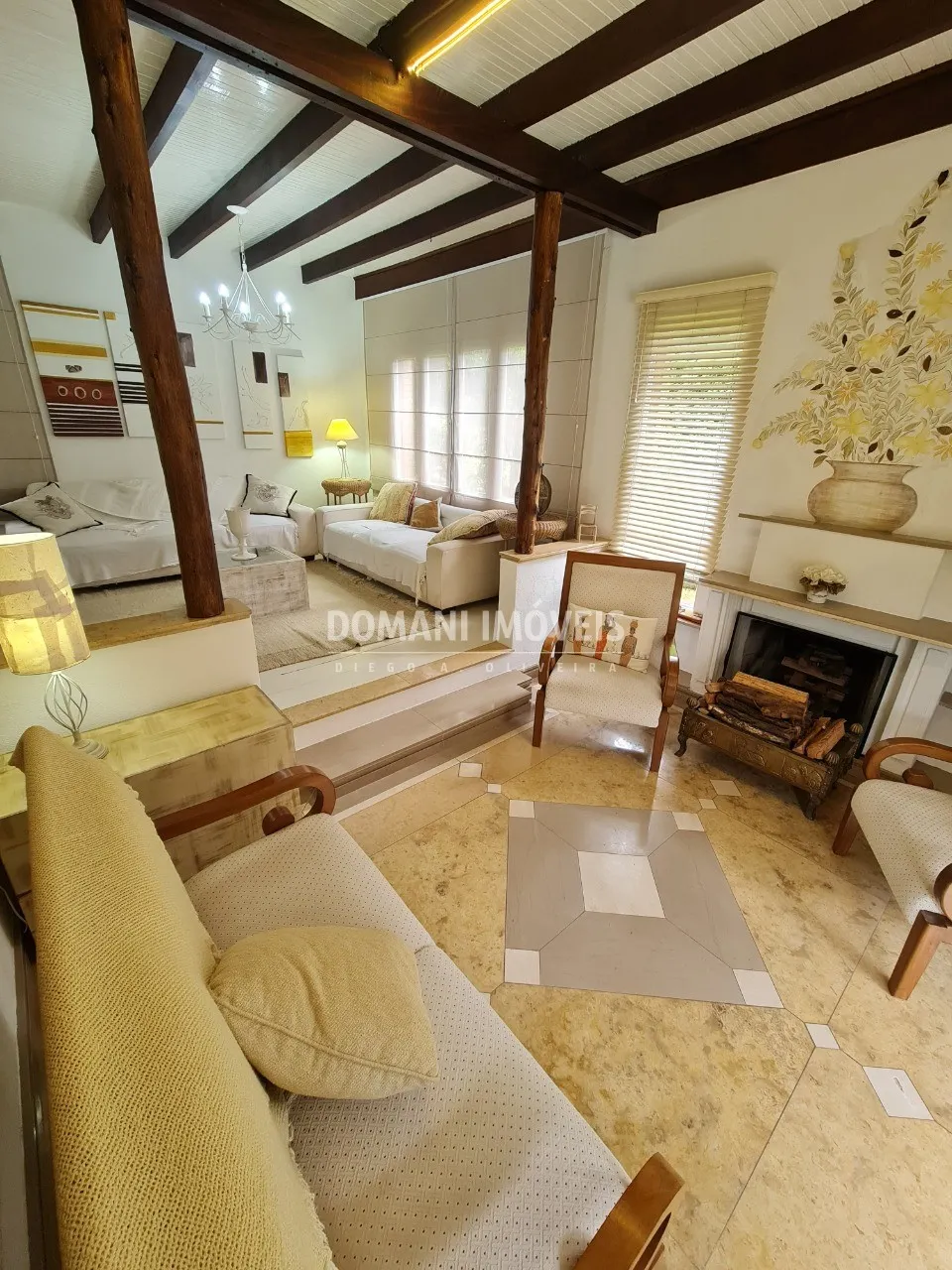 Casa à venda de 5.310 m² em Campos do Jordão, SP, Brasil