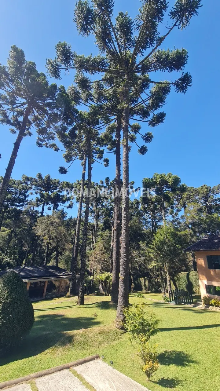 Casa à venda de 5.310 m² em Campos do Jordão, SP, Brasil