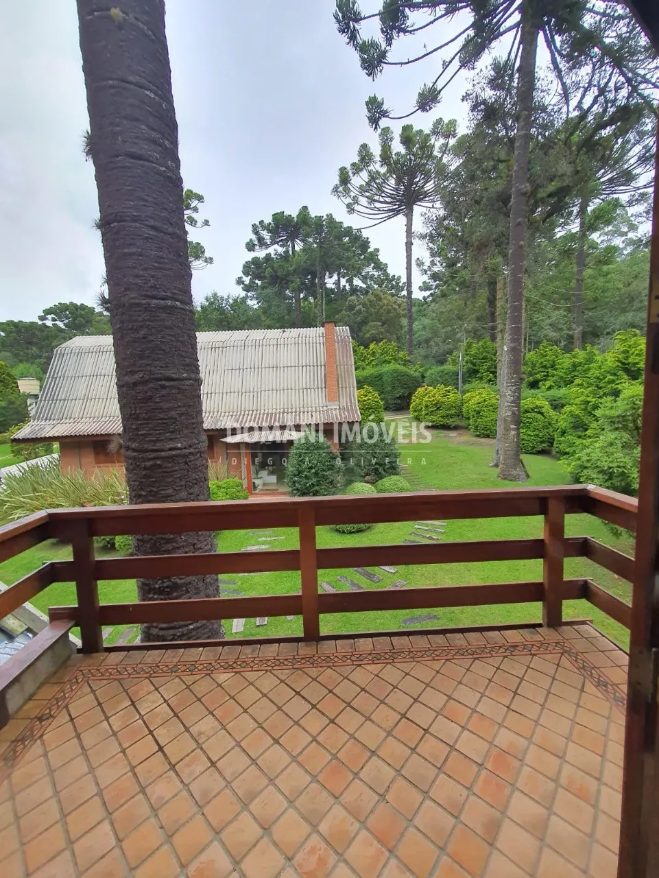 Casa à venda de 5.310 m² em Campos do Jordão, SP, Brasil
