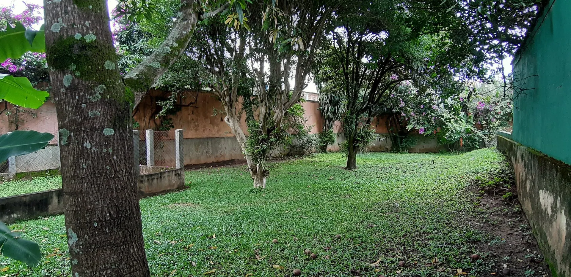 Chácara à venda de 2.000 m² em Jacareí, SP, Brasil