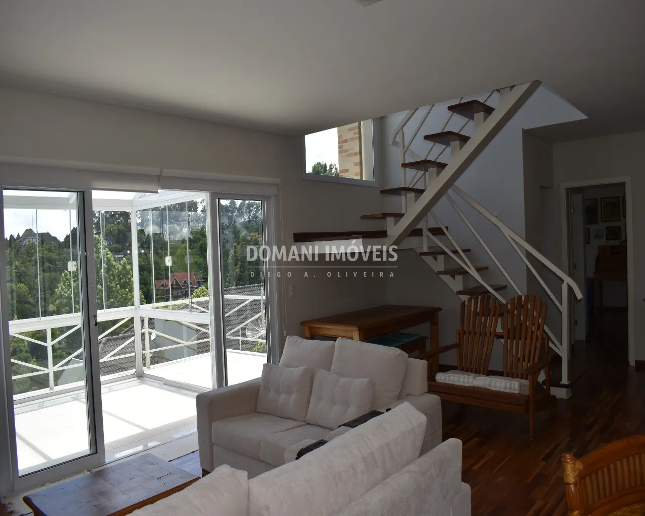 Casa à venda de 1.070 m² em Campos do Jordão, SP, Brasil