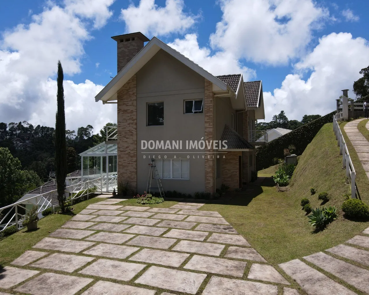 Casa à venda de 1.070 m² em Campos do Jordão, SP, Brasil