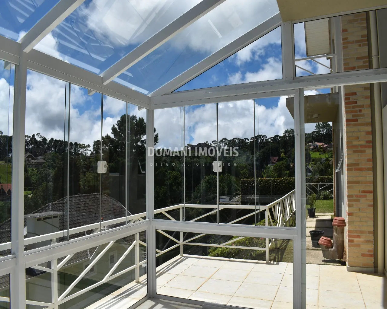 Casa à venda de 1.070 m² em Campos do Jordão, SP, Brasil