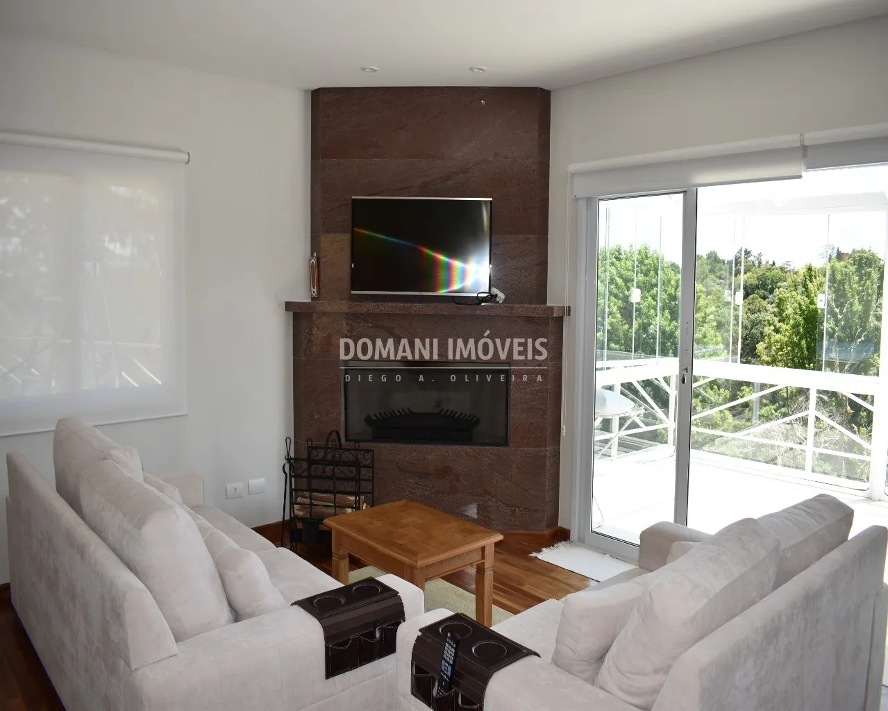 Casa à venda de 1.070 m² em Campos do Jordão, SP, Brasil