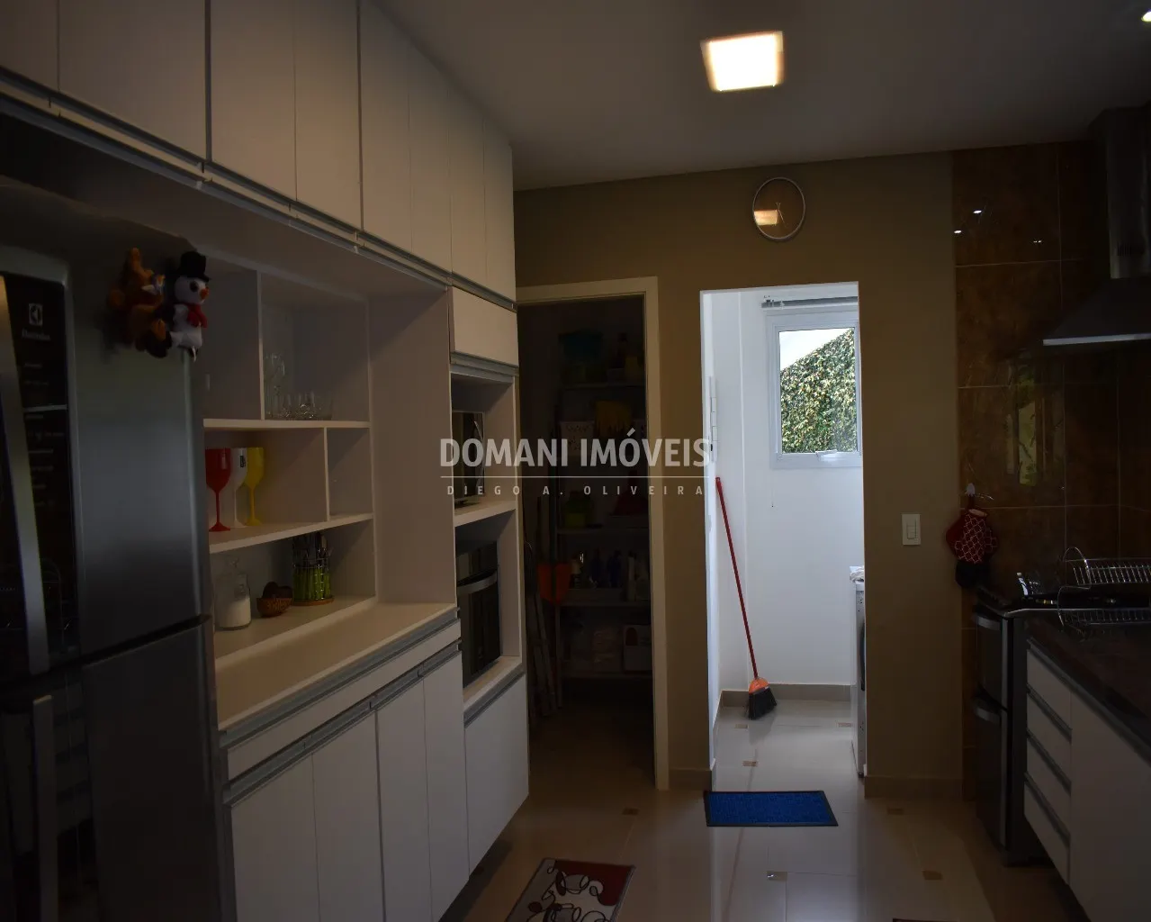 Casa à venda de 1.070 m² em Campos do Jordão, SP, Brasil