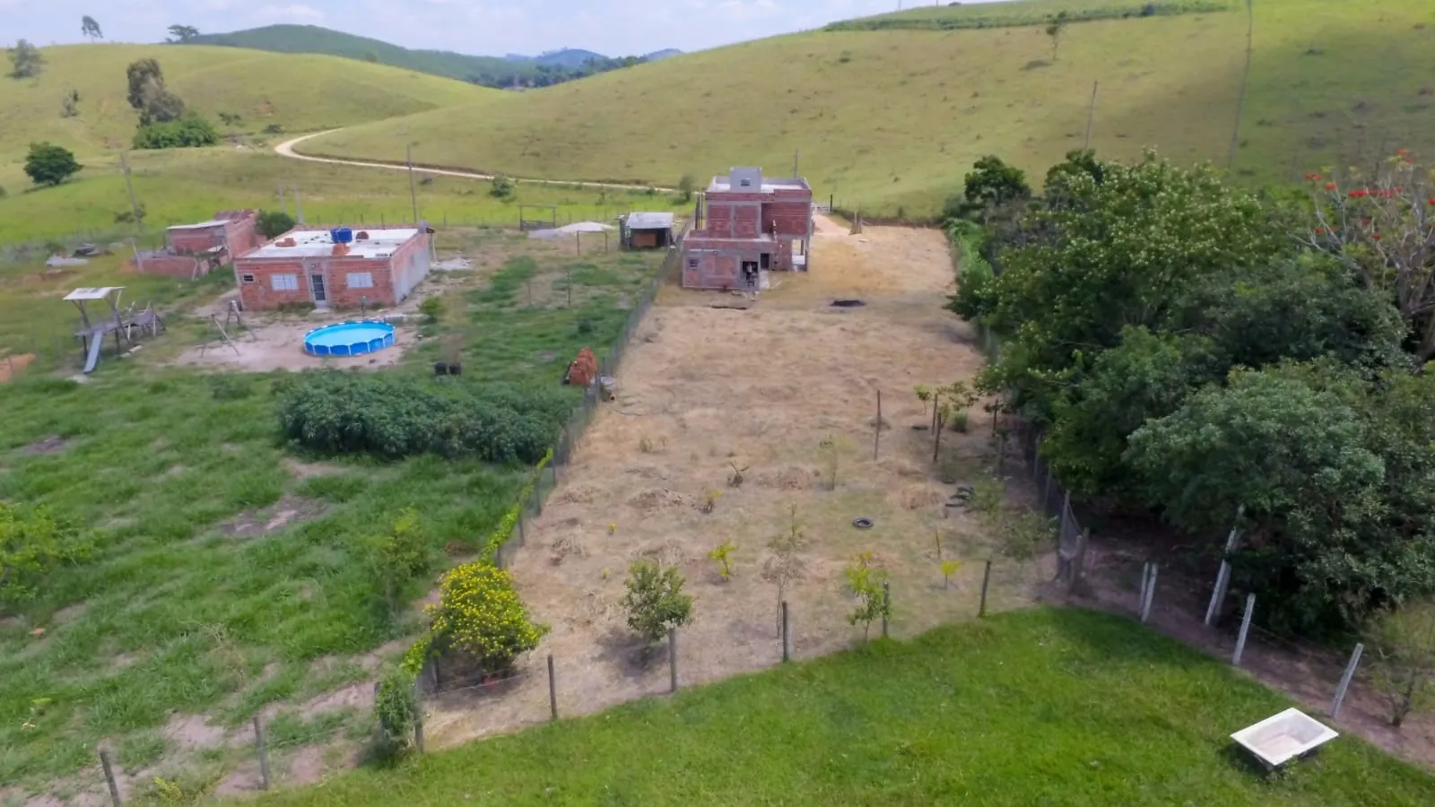 Chácara à venda de 2.000 m² em Jambeiro, SP, Brasil