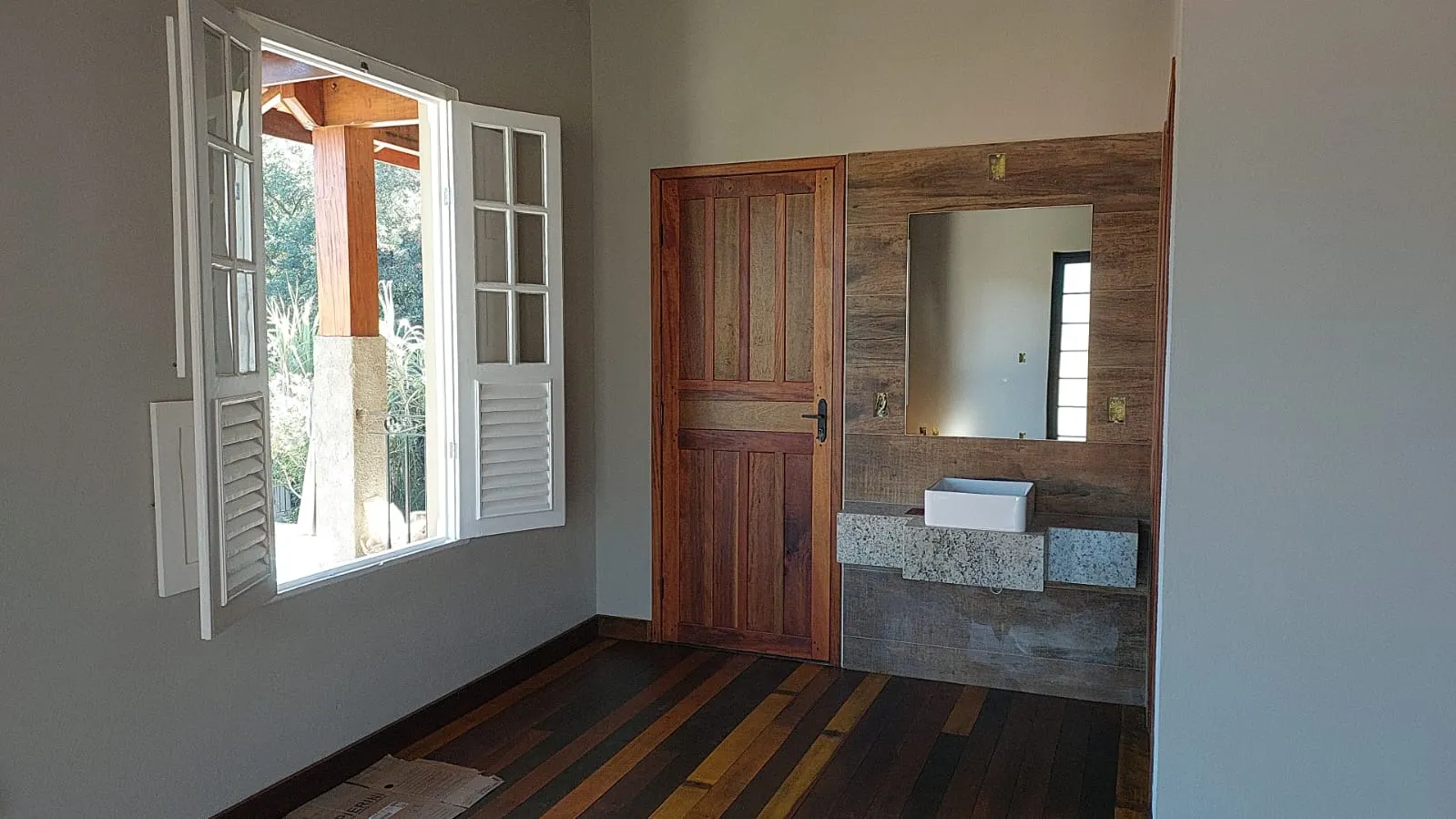 Sítio à venda de 11 ha em Tiradentes, MG, Brasil