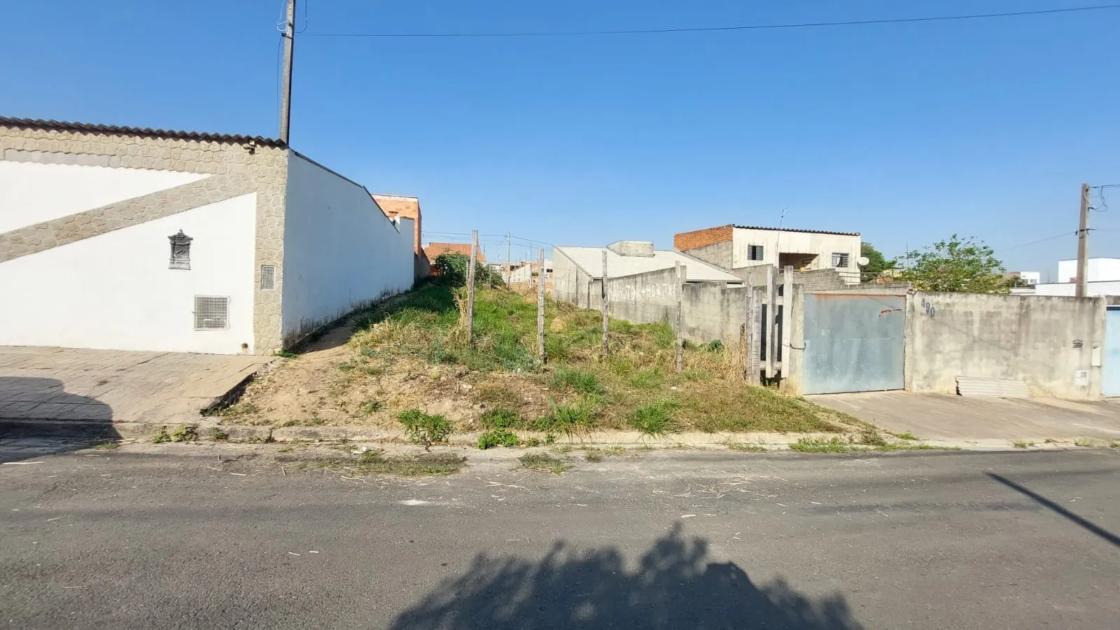 Terreno à venda de 250 m² em Monte Mor, SP, Brasil