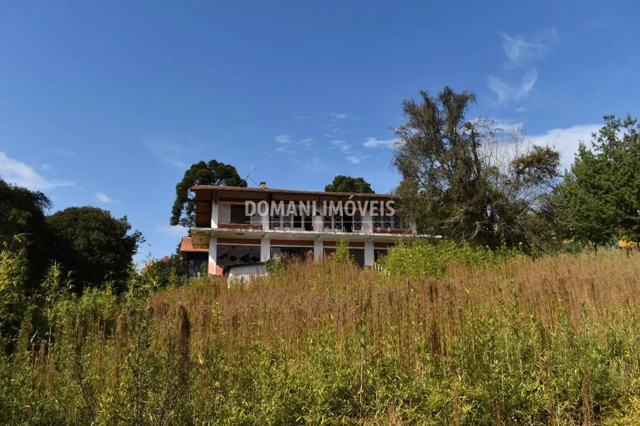 Comercial à venda de 4.560 m² em Campos do Jordão, SP, Brasil