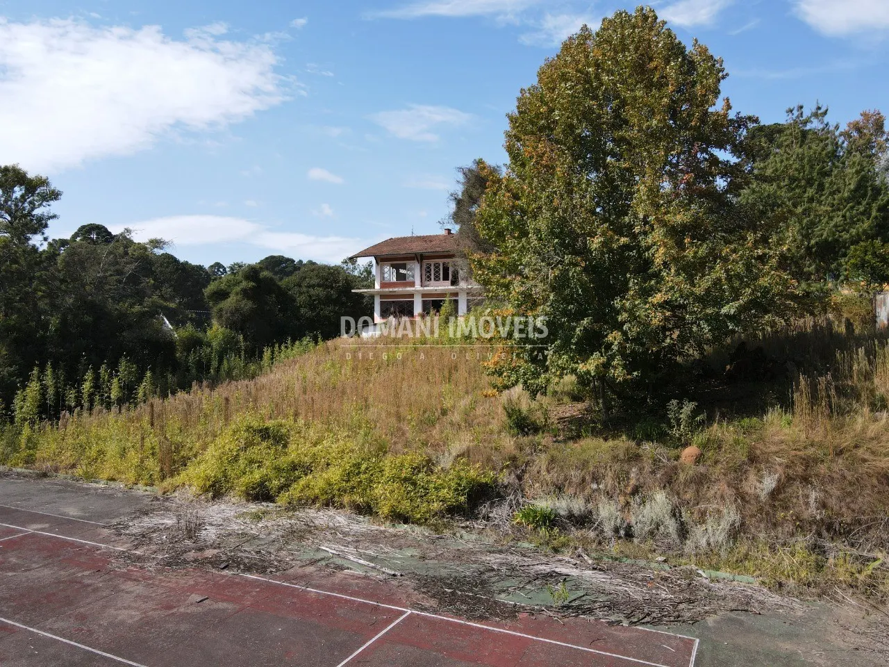Comercial à venda de 4.560 m² em Campos do Jordão, SP, Brasil