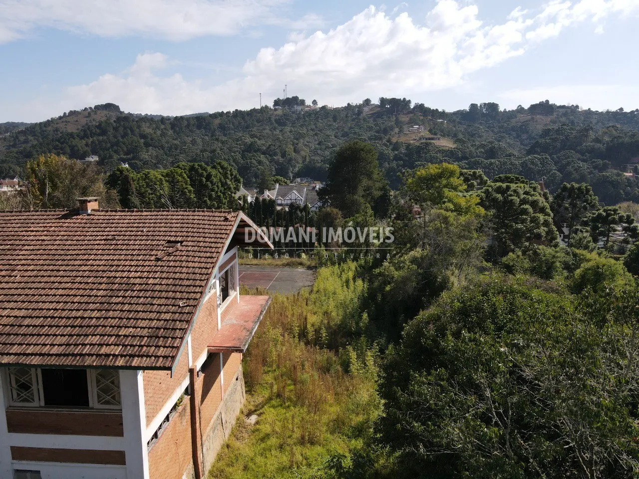 Comercial à venda de 4.560 m² em Campos do Jordão, SP, Brasil