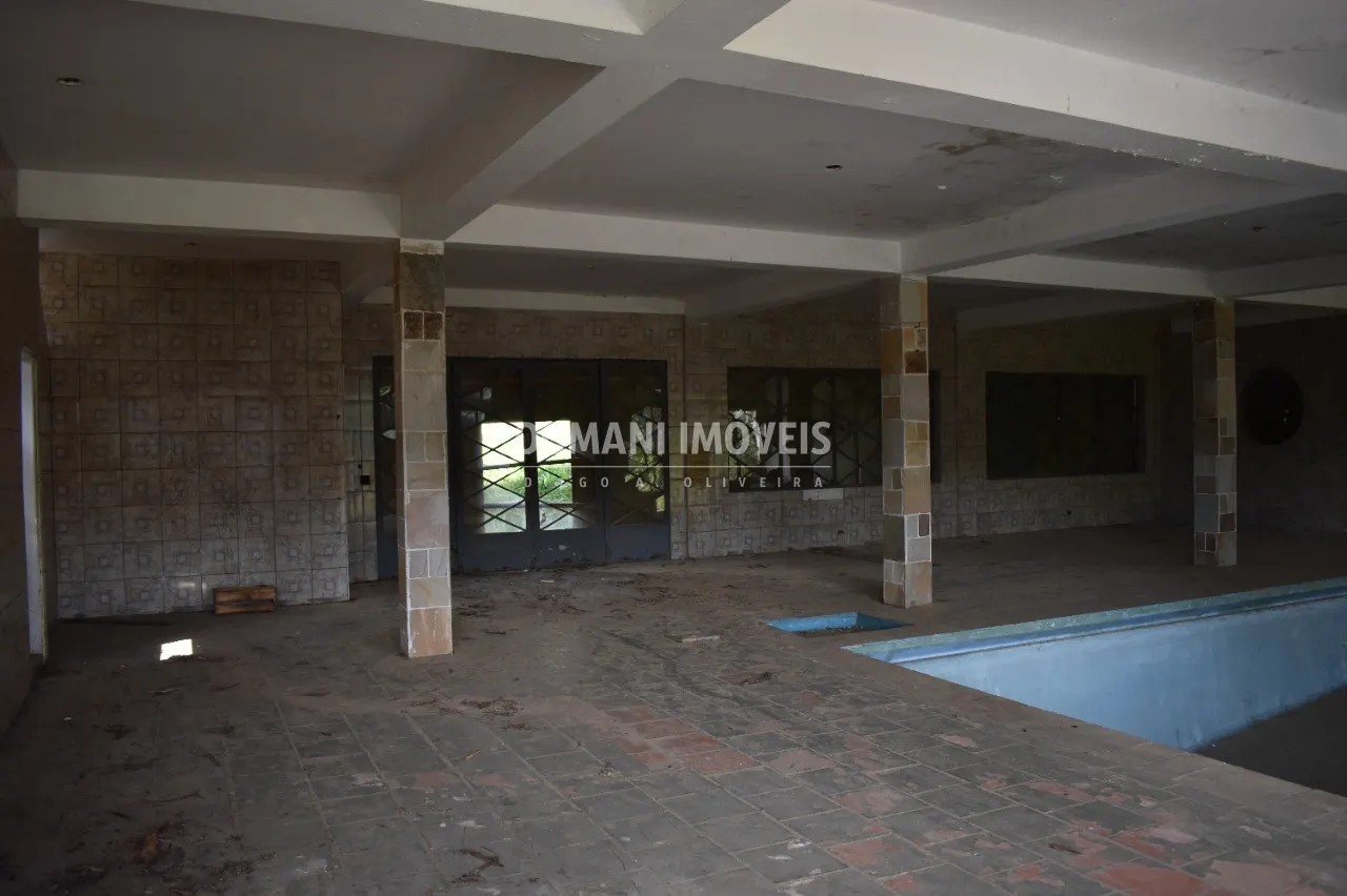Comercial à venda de 4.560 m² em Campos do Jordão, SP, Brasil
