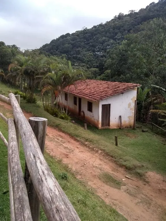 Sítio à venda de 87 ha em Paraibuna, SP, Brasil