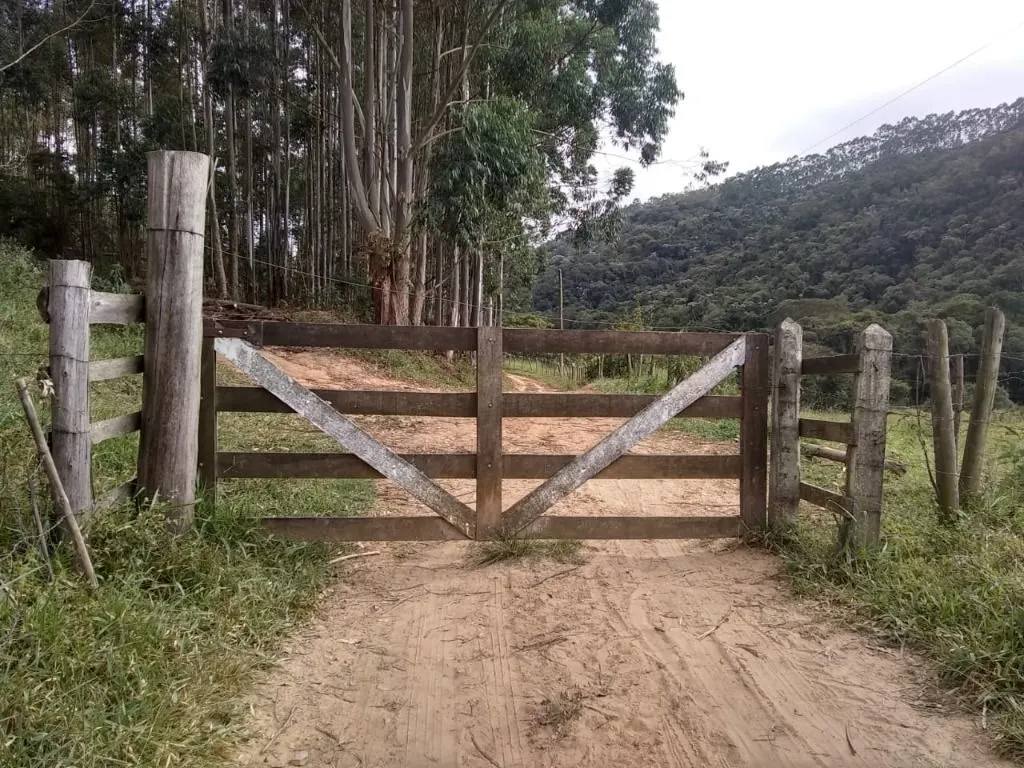 Sítio à venda de 87 ha em Paraibuna, SP, Brasil