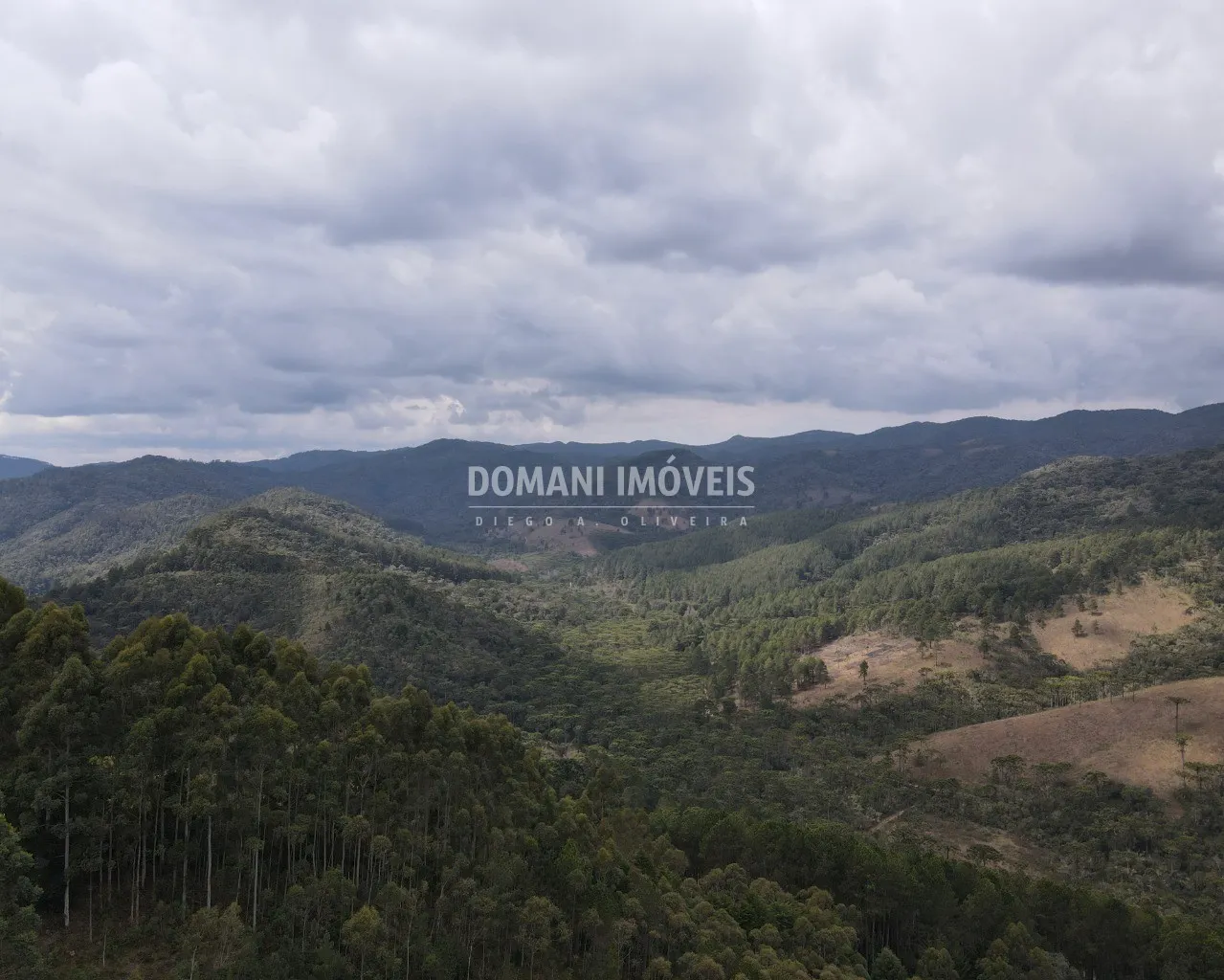 Sítio à venda de 12 ha em Campos do Jordão, SP, Brasil