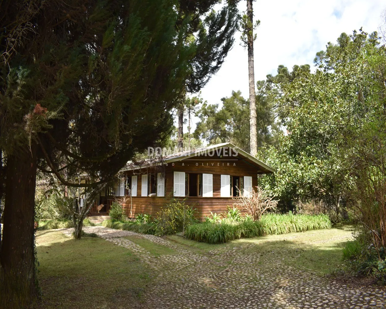 Sítio à venda de 12 ha em Campos do Jordão, SP, Brasil