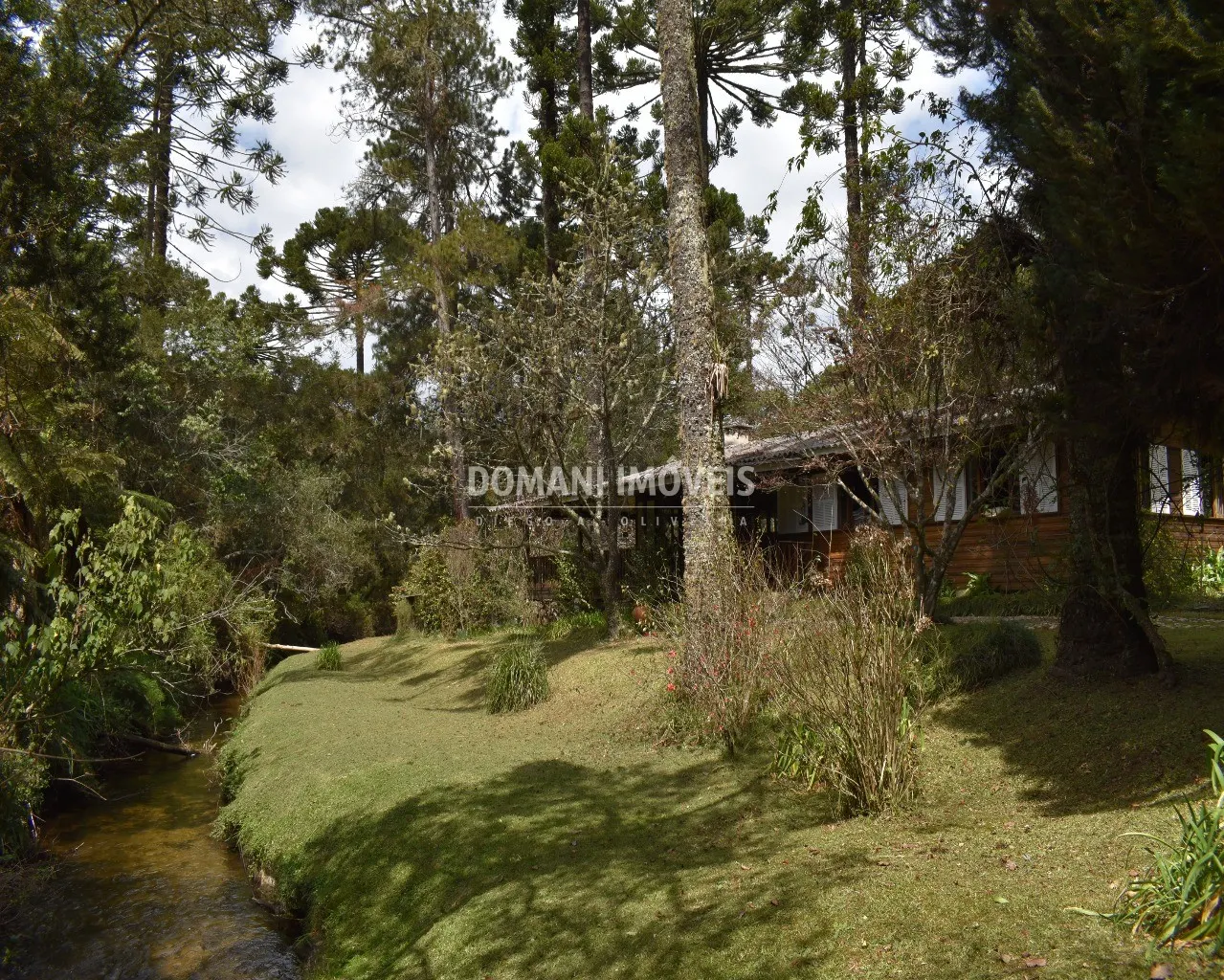 Sítio à venda de 12 ha em Campos do Jordão, SP, Brasil