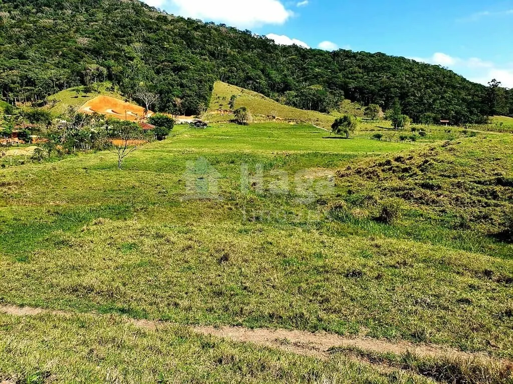 Fazenda à venda de 5 ha em Tijucas, SC, Brasil