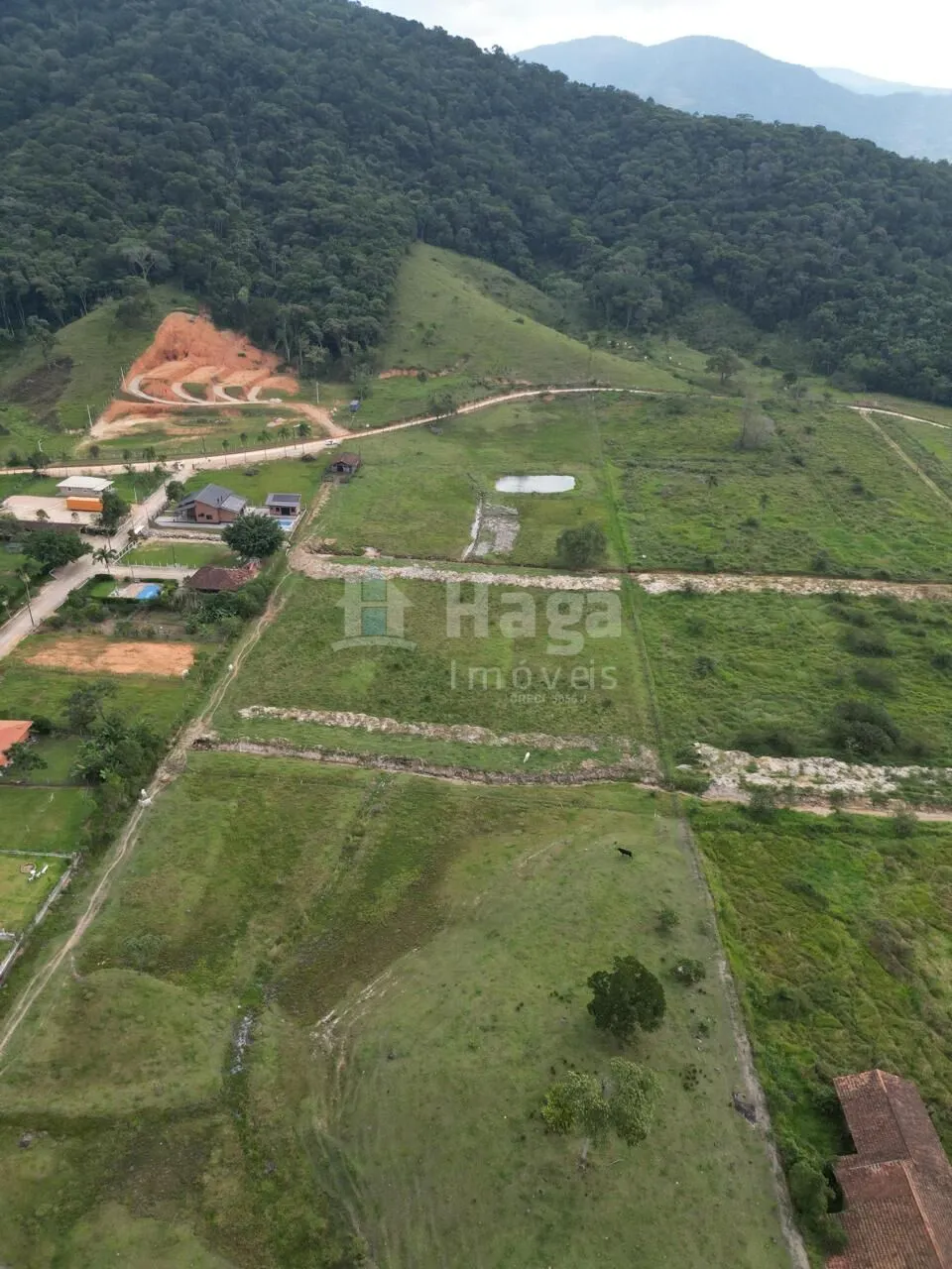 Fazenda à venda de 5 ha em Tijucas, SC, Brasil