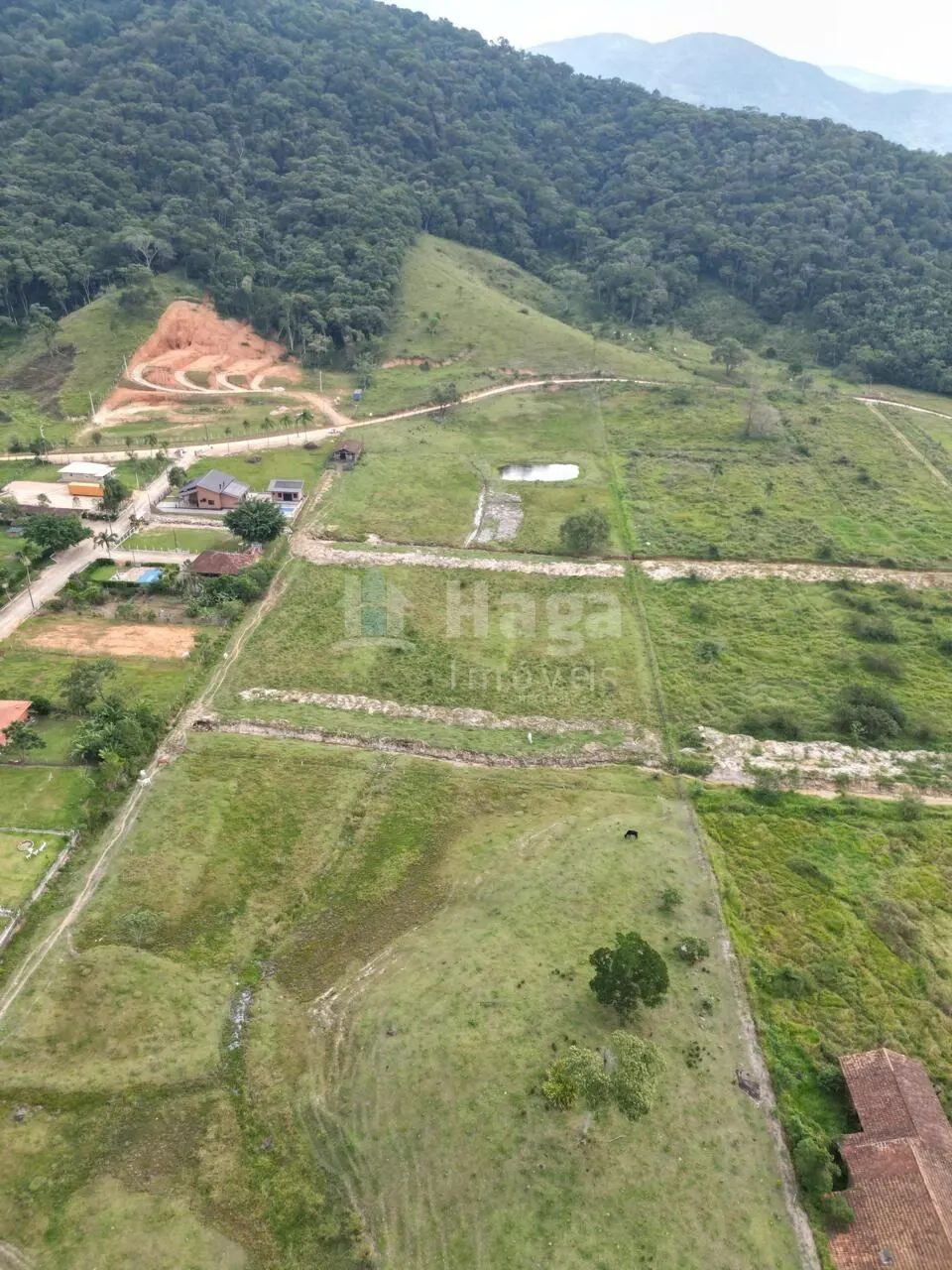 Fazenda à venda de 5 ha em Tijucas, SC, Brasil
