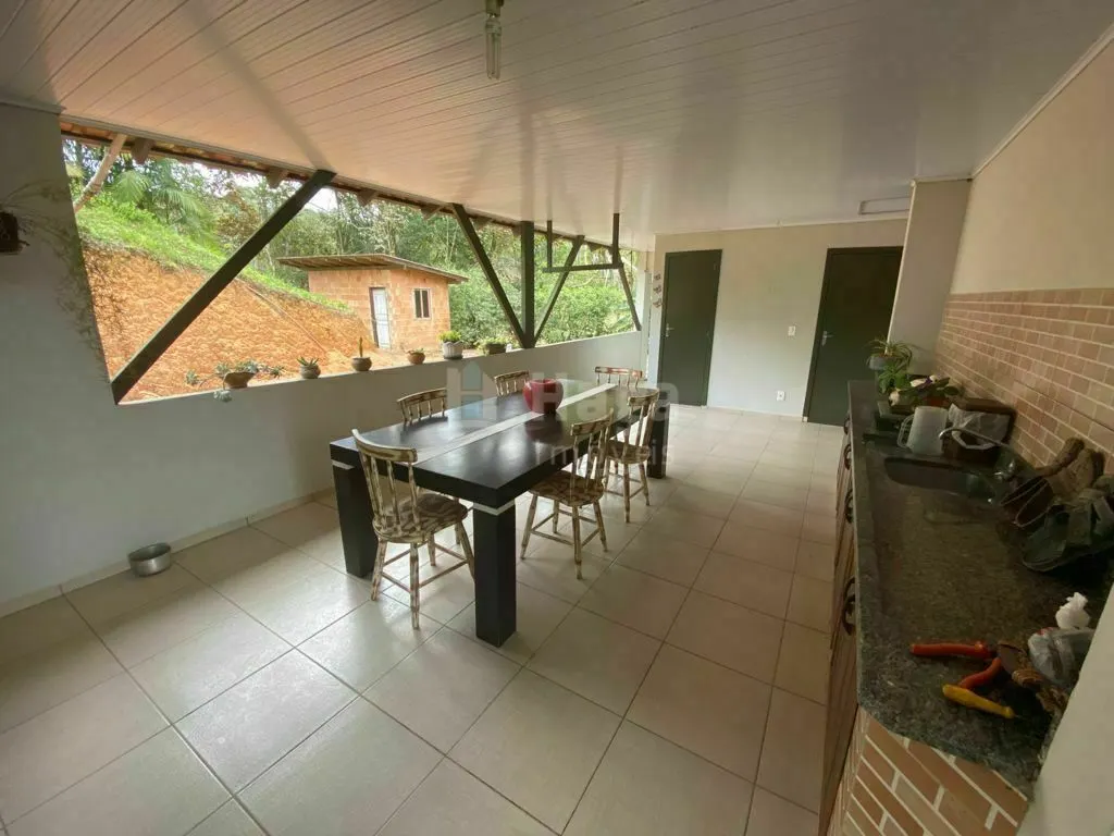 Fazenda à venda de 1.500 m² em Nova Trento, SC, Brasil