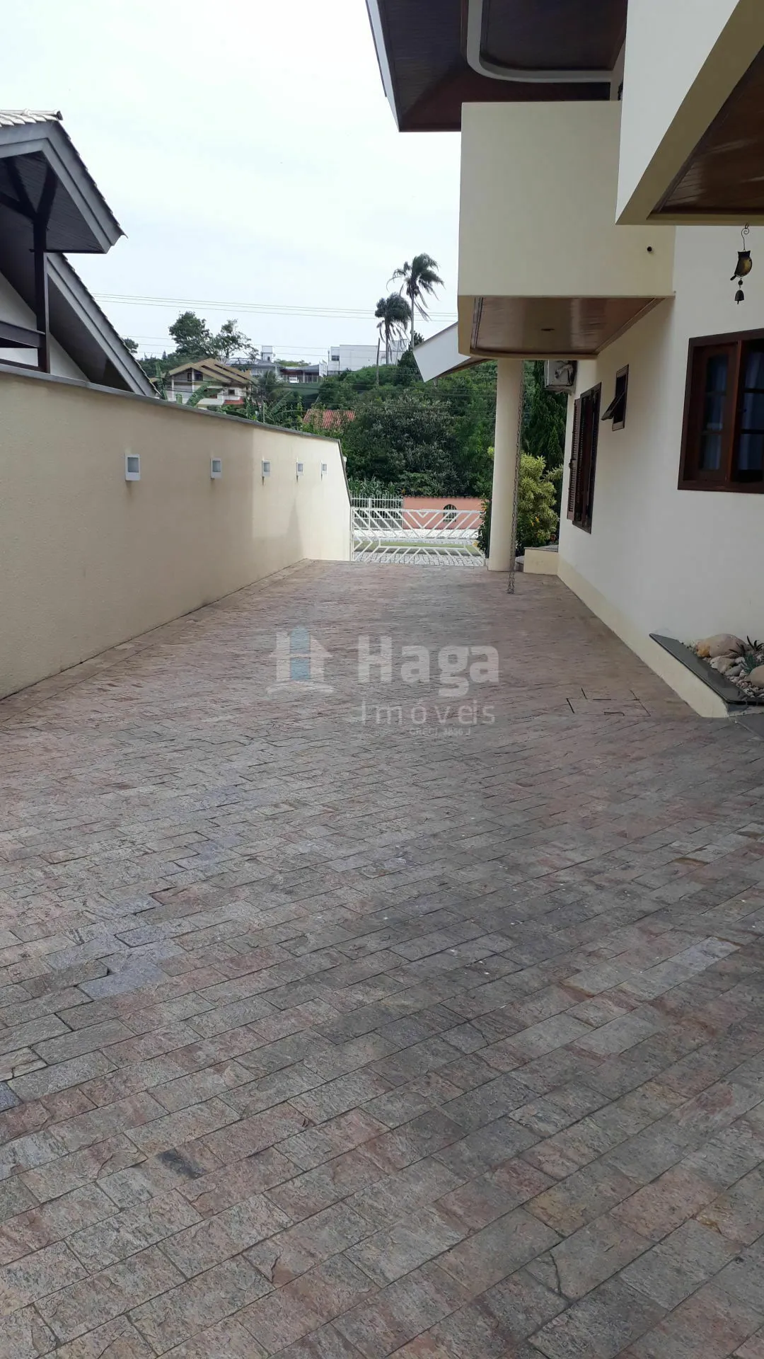 Casa à venda de 600 m² em Brusque, SC, Brasil