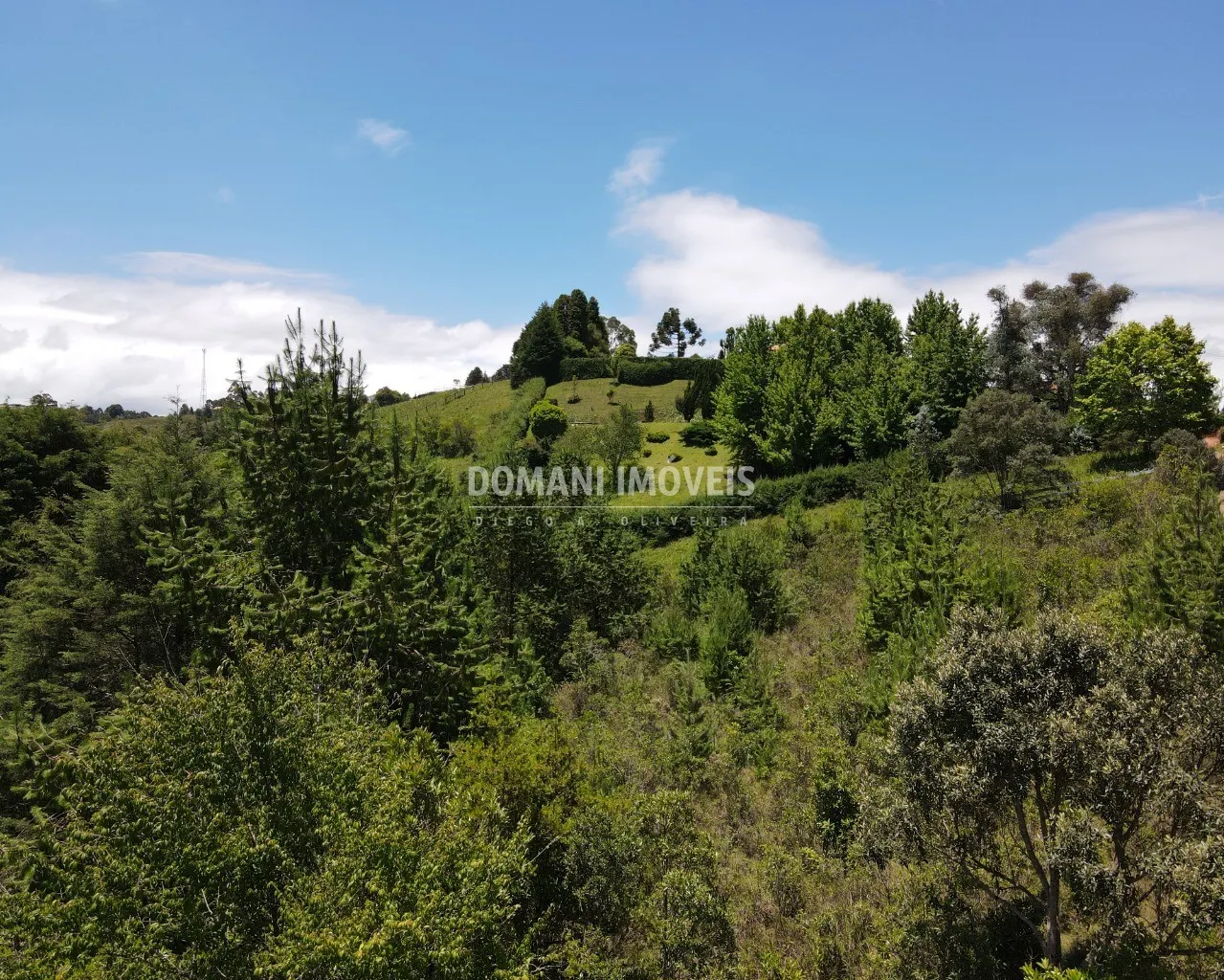 Terreno à venda de 3.220 m² em Campos do Jordão, SP, Brasil