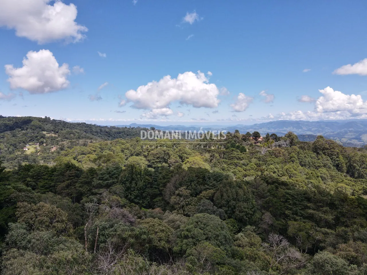 Plot for sale of 2,270 m² in Campos do Jordão, SP, Brazil