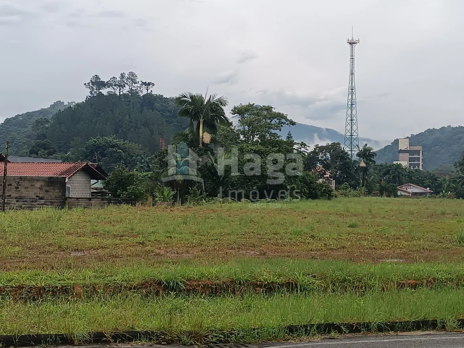 Terreno à venda de 6.600 m² em Guabiruba, SC, Brasil