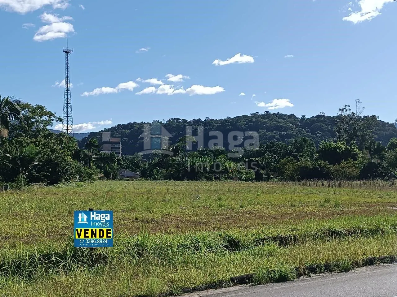 Terreno à venda de 6.600 m² em Guabiruba, SC, Brasil