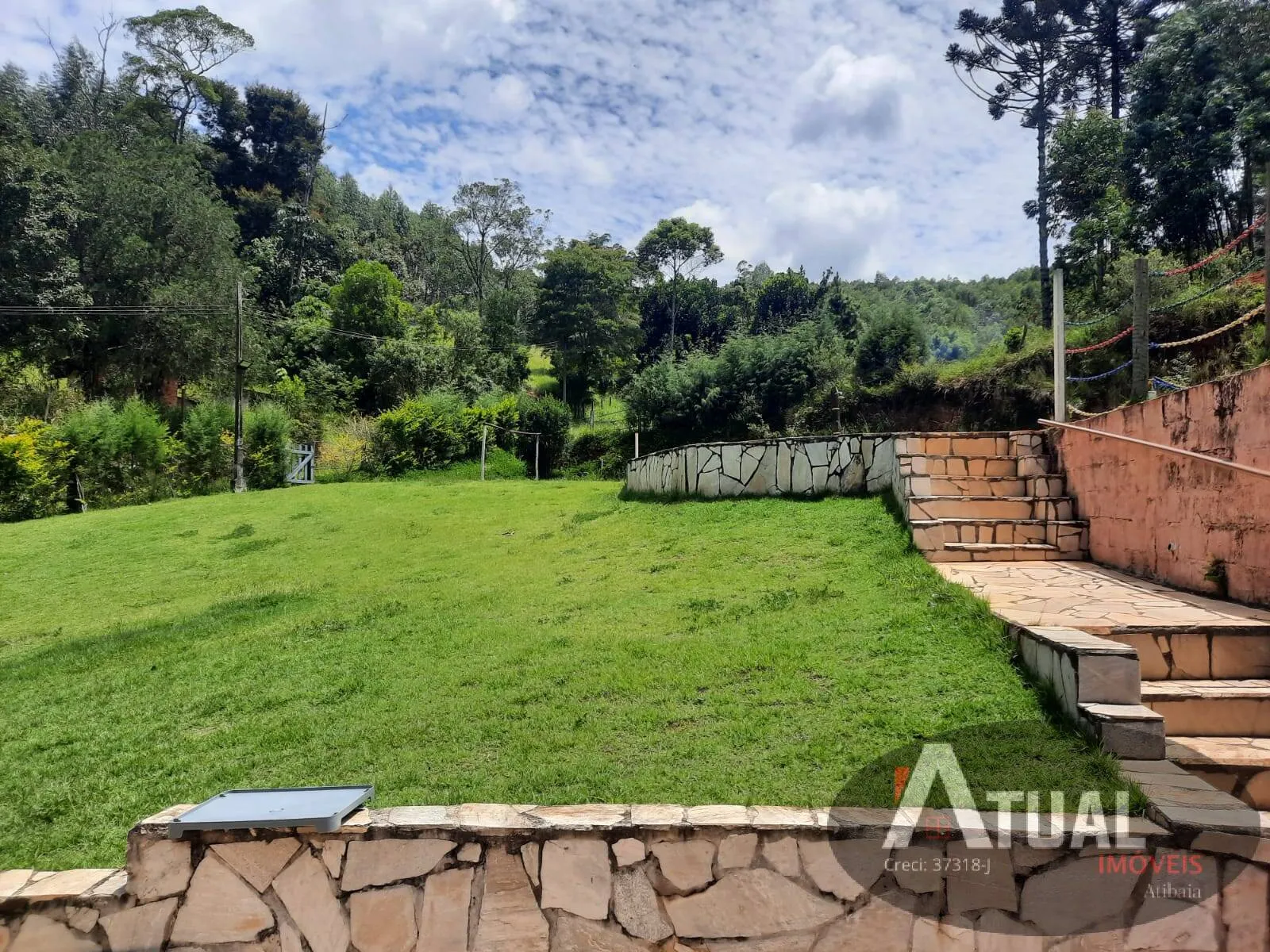 Chácara à venda de 4.000 m² em Nazaré Paulista, SP, Brasil