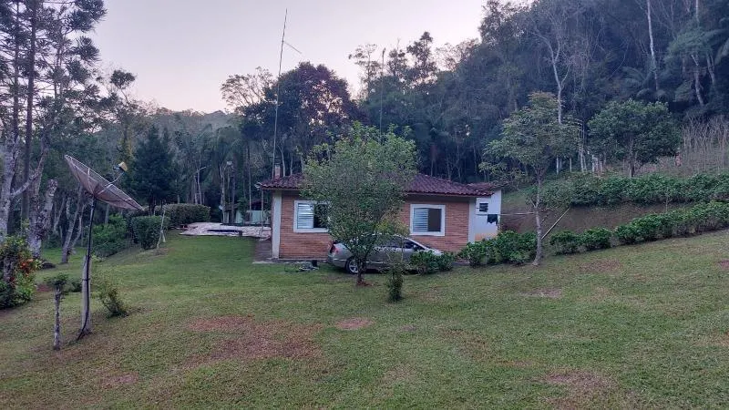 Sítio à venda de 5 ha em Juquitiba, SP, Brasil