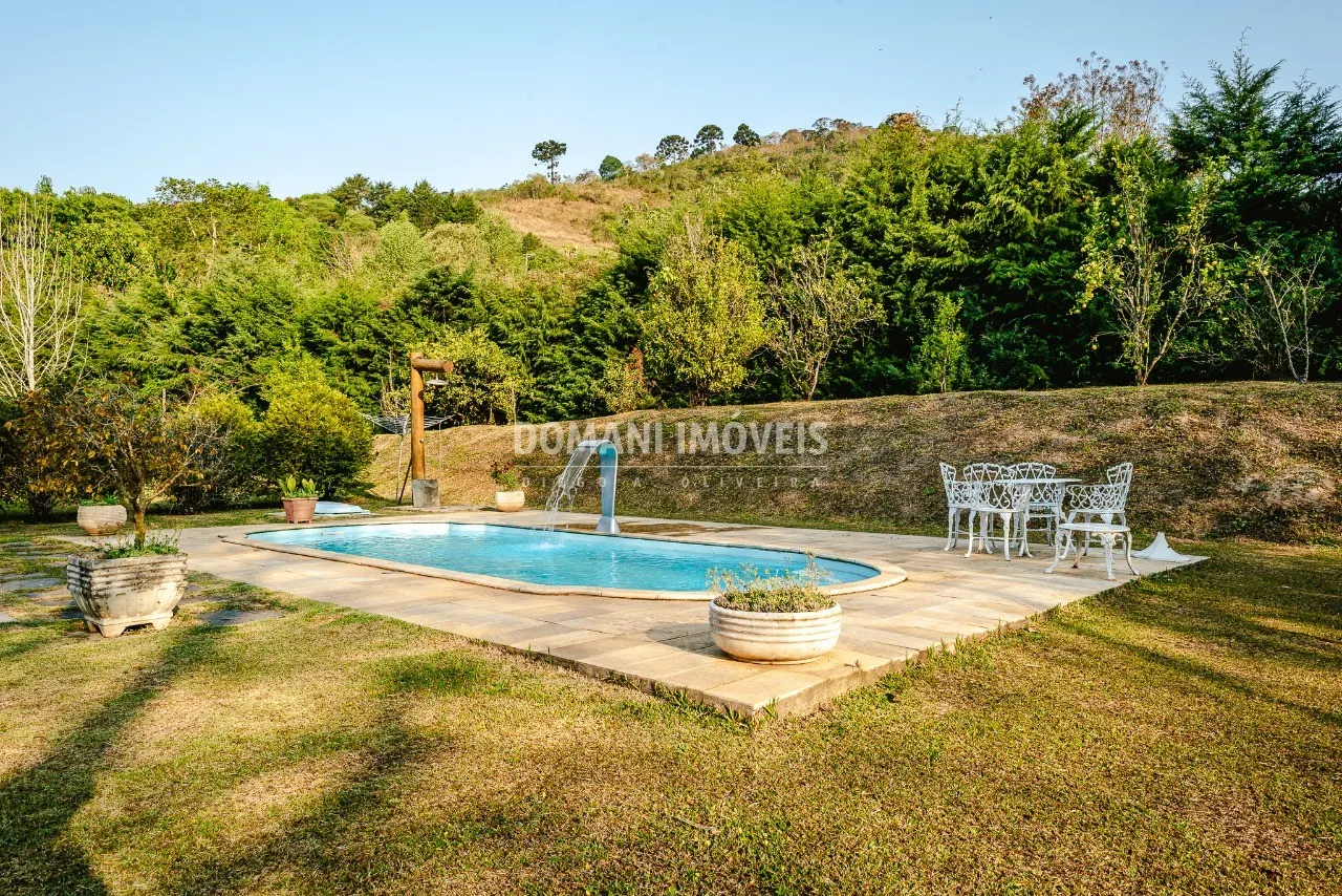 Casa à venda de 5.000 m² em Santo Antônio do Pinhal, SP, Brasil