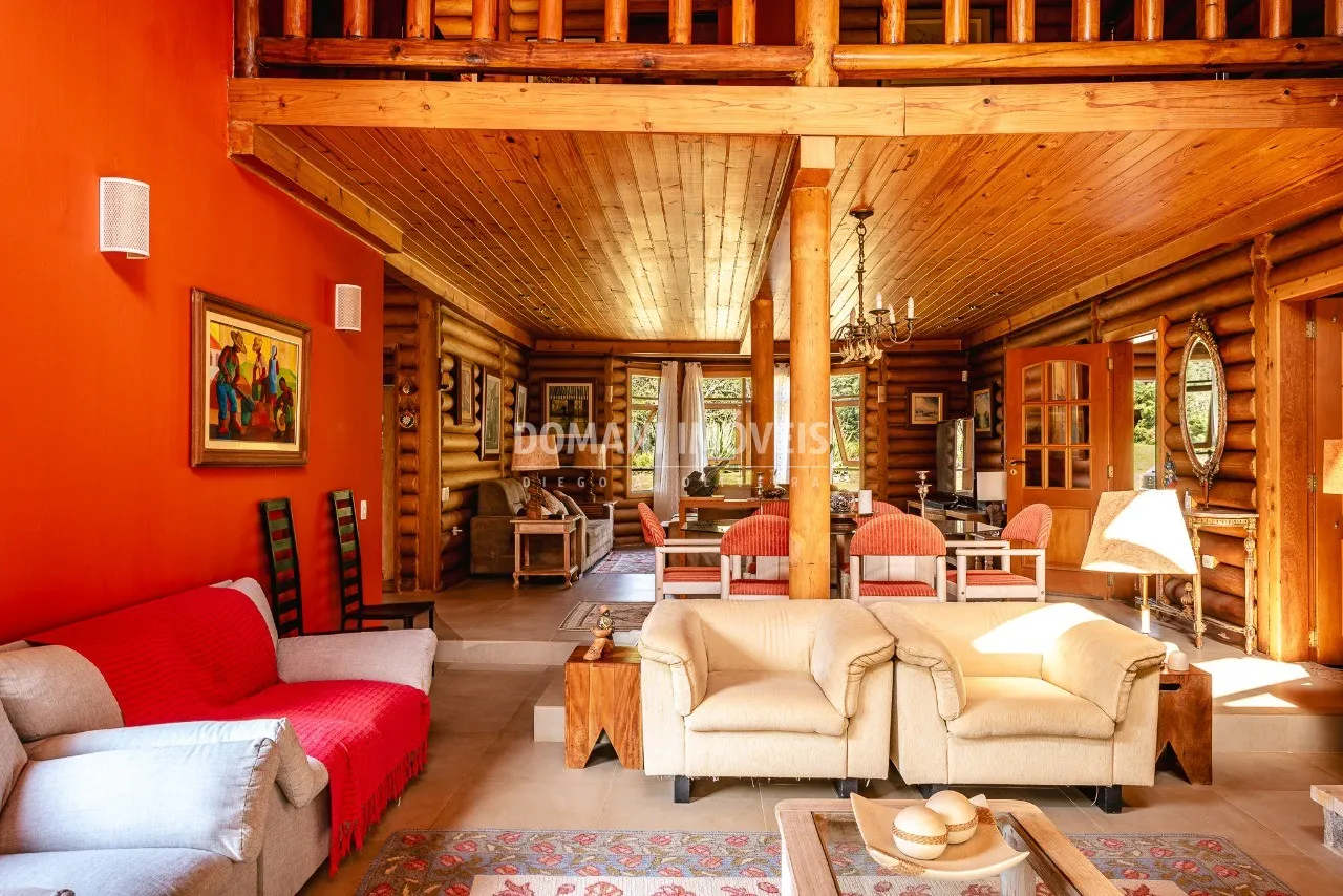 Casa à venda de 5.000 m² em Santo Antônio do Pinhal, SP, Brasil
