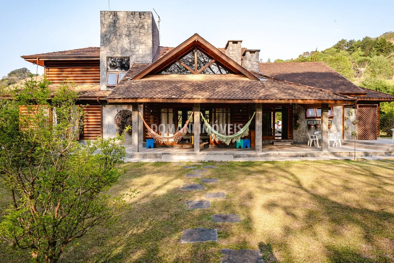 Casa à venda de 5.000 m² em Santo Antônio do Pinhal, SP, Brasil