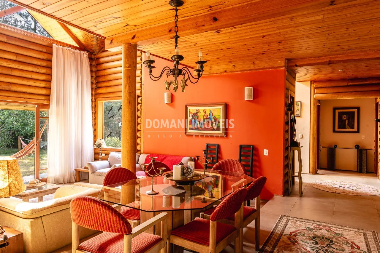 Casa à venda de 5.000 m² em Santo Antônio do Pinhal, SP, Brasil