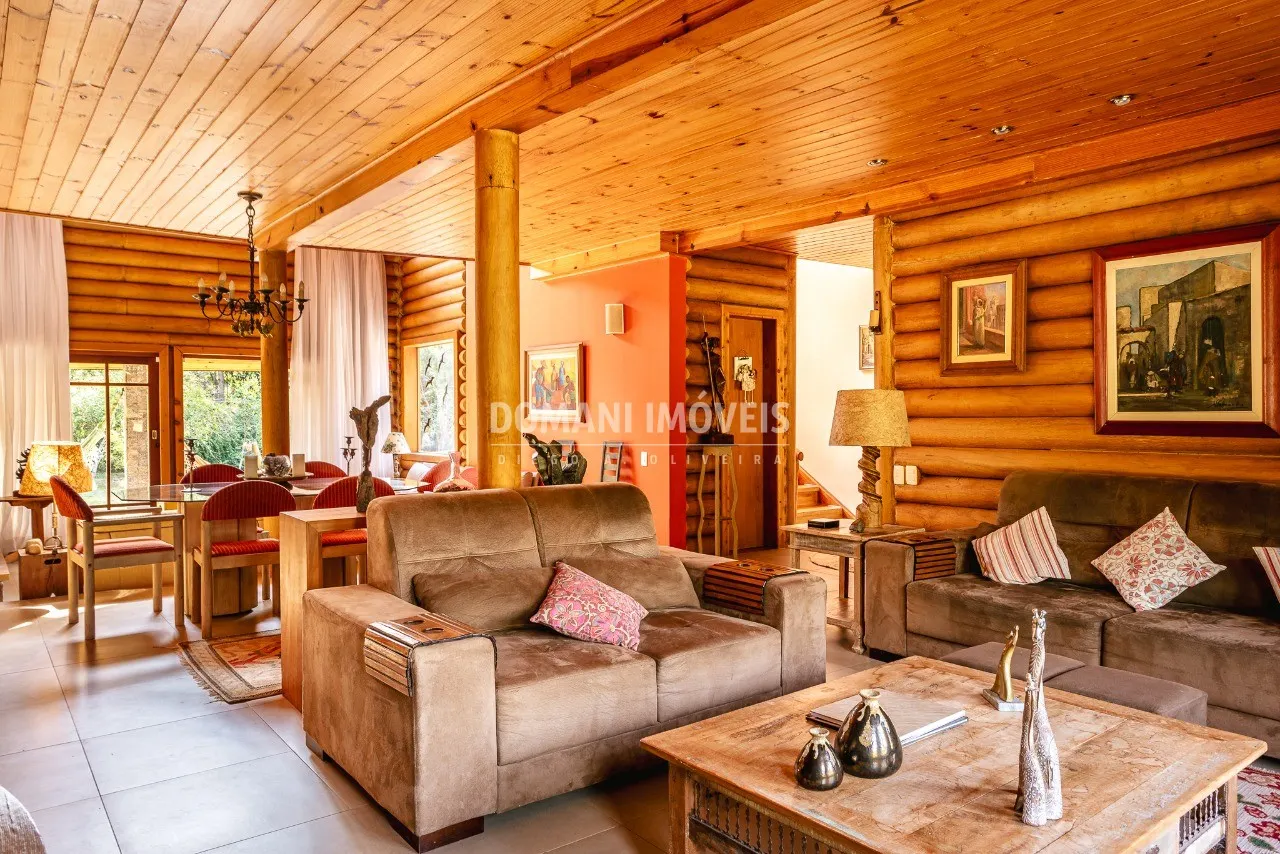 Casa à venda de 5.000 m² em Santo Antônio do Pinhal, SP, Brasil