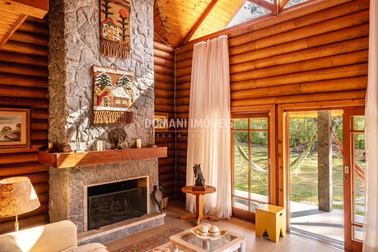 Casa à venda de 5.000 m² em Santo Antônio do Pinhal, SP, Brasil