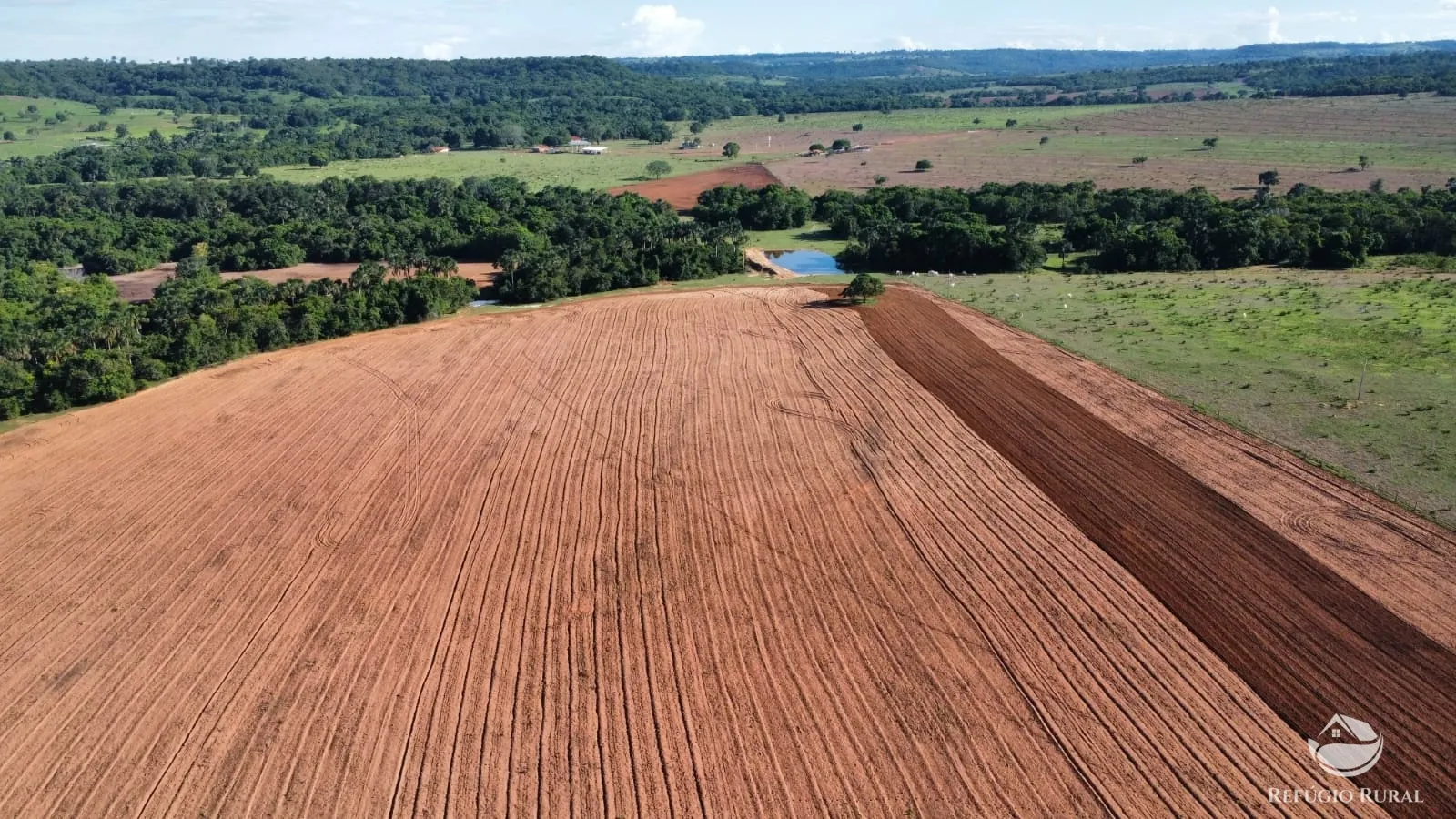 Farm for sale of 5,683 acres in Pedro Gomes, MS, Brazil