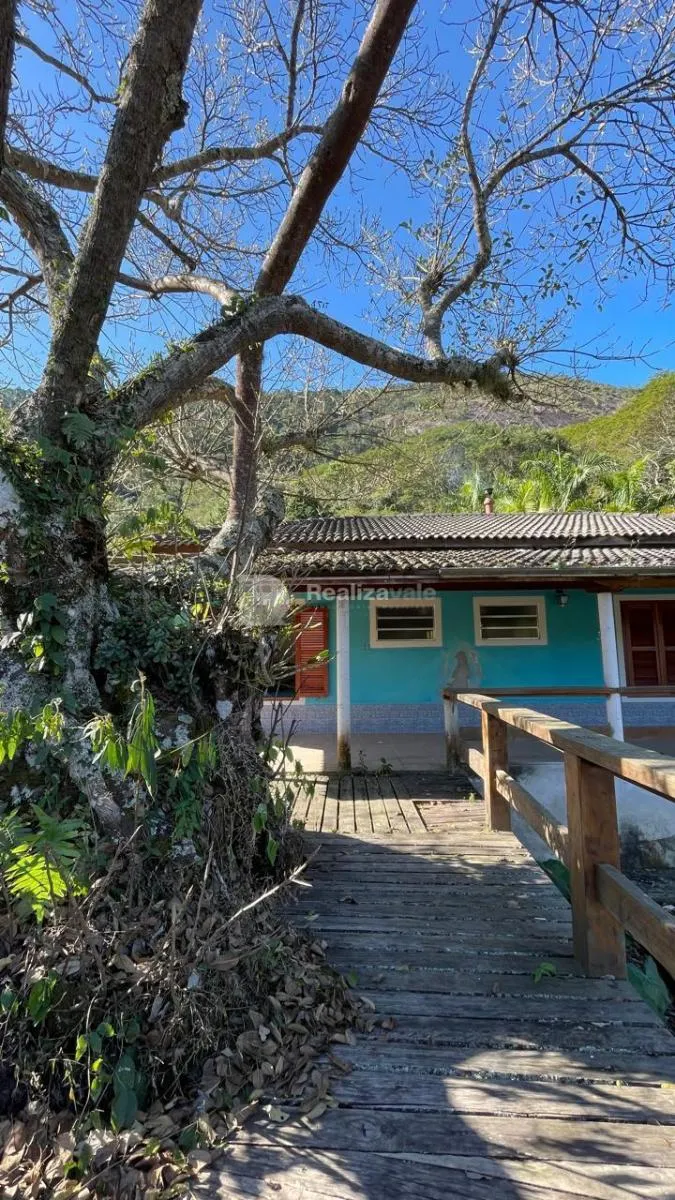 Small farm for sale of 8 acres in Natividade da Serra, SP, Brazil